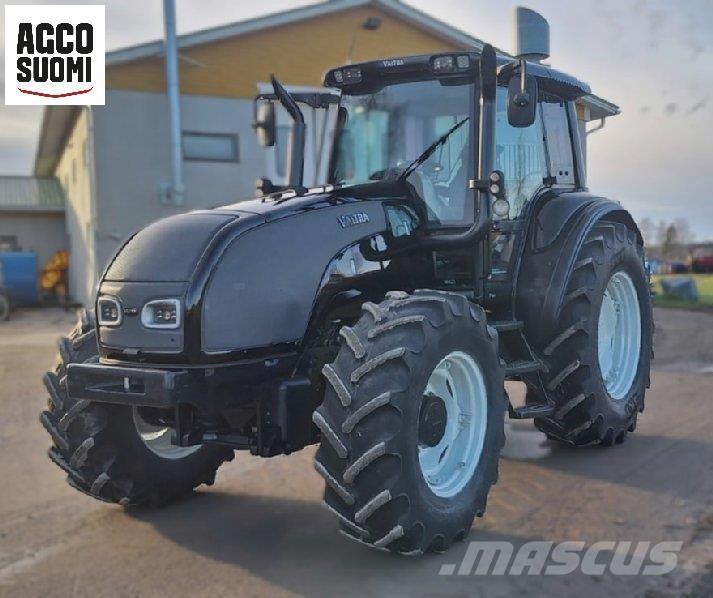Valtra T140 Traktorer