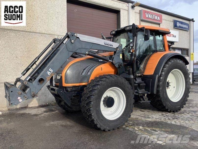 Valtra T162 VERSU Traktorer