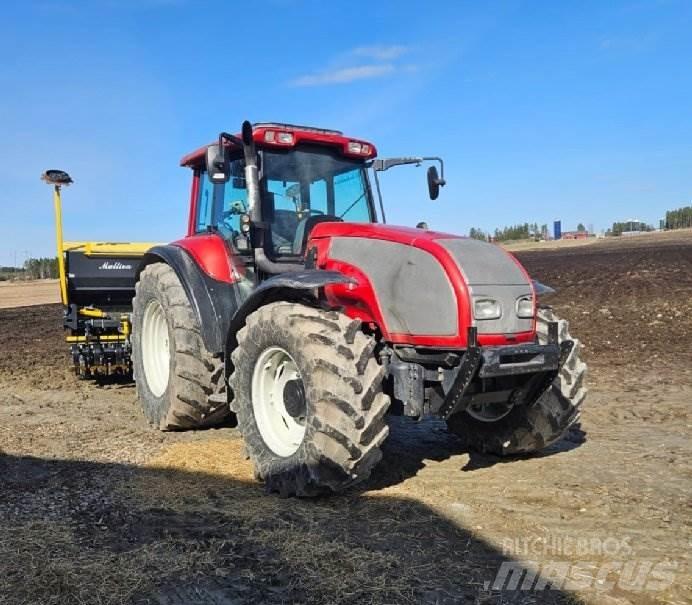 Valtra T180 Traktorer