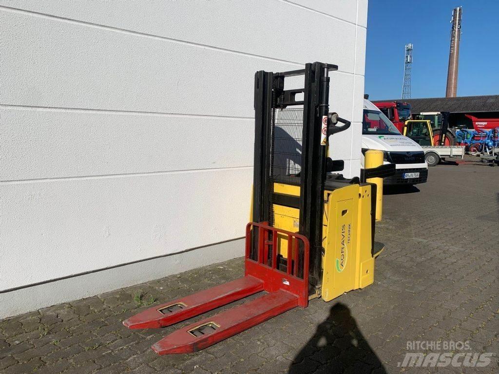 Hyster S 1.5S IL Gaffelstabler med gående fører