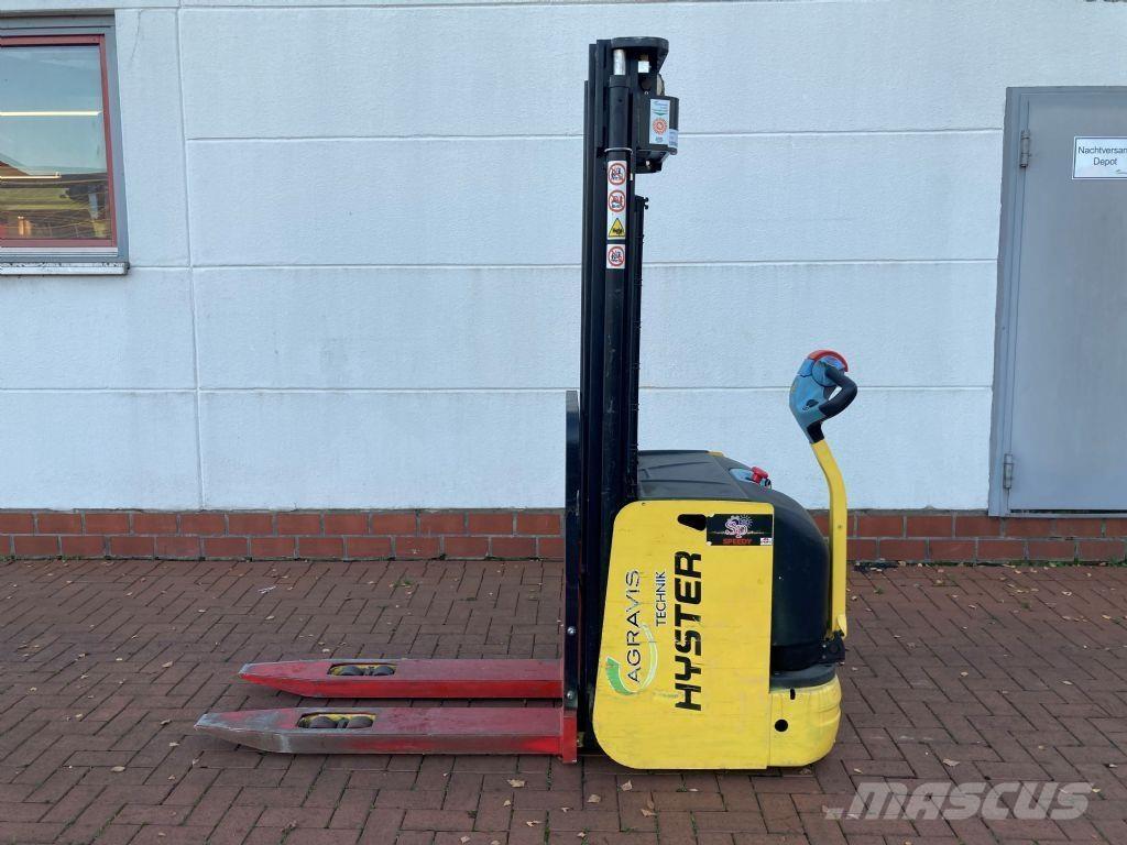 Hyster S 1.6 AC Gaffelstabler med gående fører