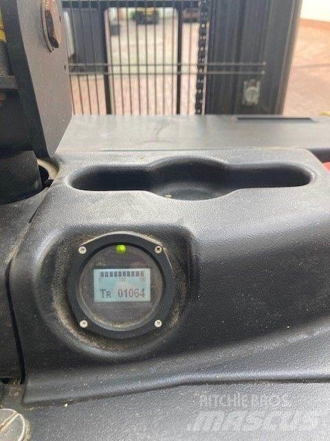 Hyster S1.5S Gaffelstabler med gående fører