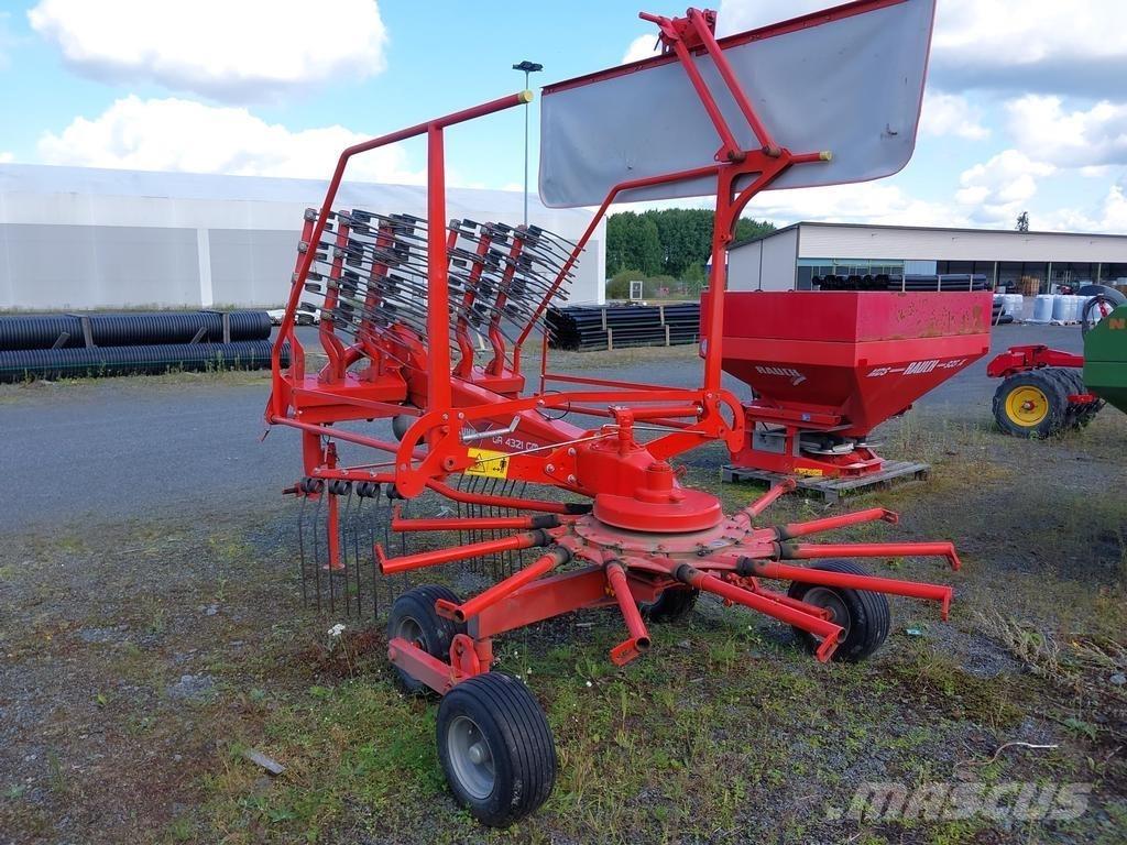 Kuhn 4321 River og høvendere