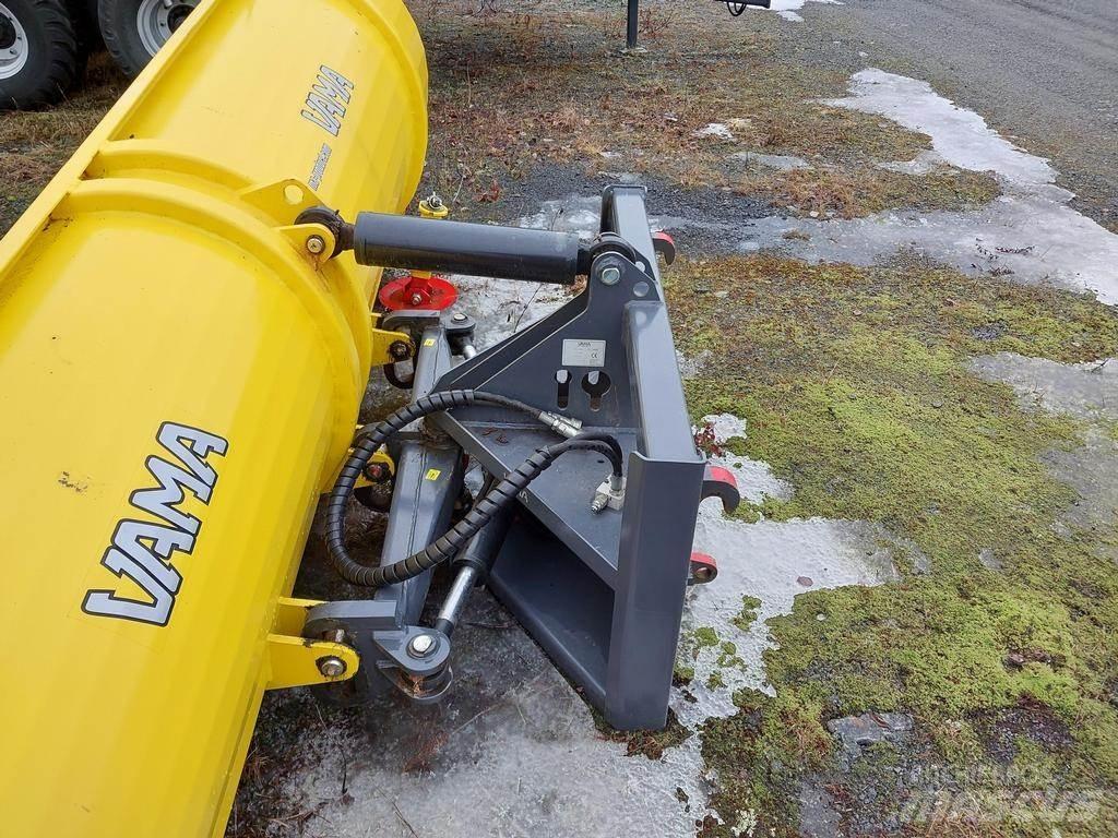 Vama 3200 Sneskovle og -plove