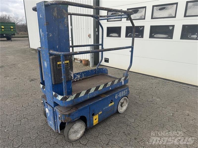 UpRight TM 12 Andre lifte og platforme