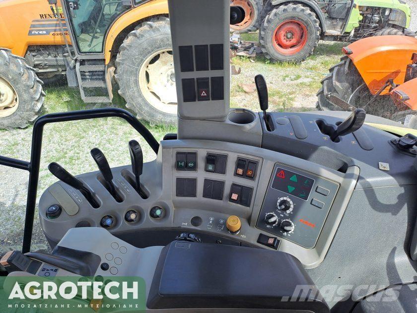 CLAAS AXION 810 CIS Traktorer
