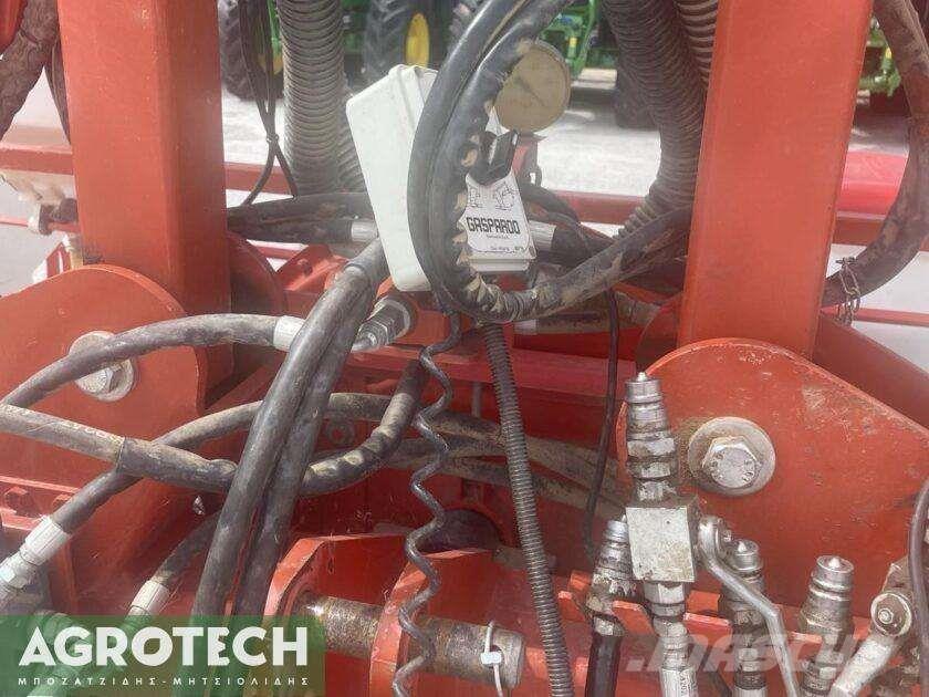 Gaspardo MANTA 8rows Traktorer