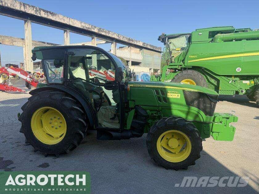 John Deere 5075 GL Traktorer