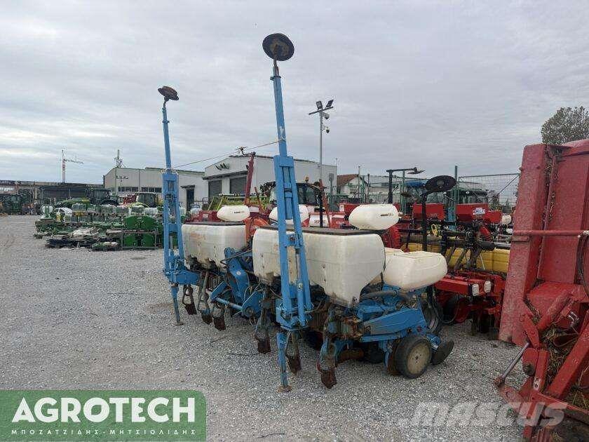 Monosem NG PLUS 4 Traktorer