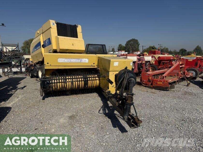New Holland 570 Rundballe-pressere