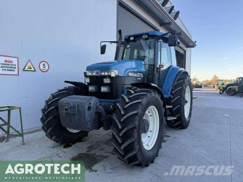 New Holland 8770 Traktorer