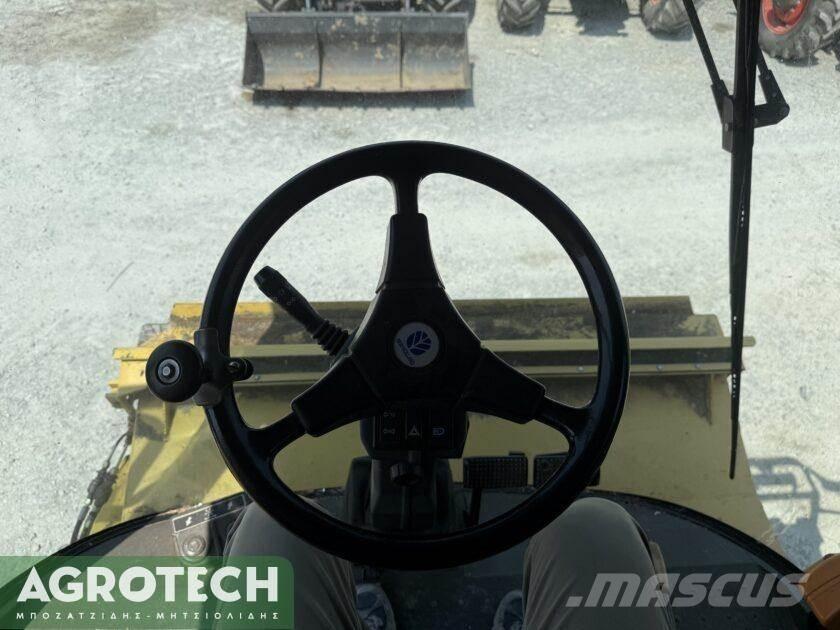 New Holland TX 68 Traktorer