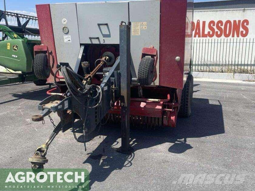 Welger D6060 Rundballe-pressere