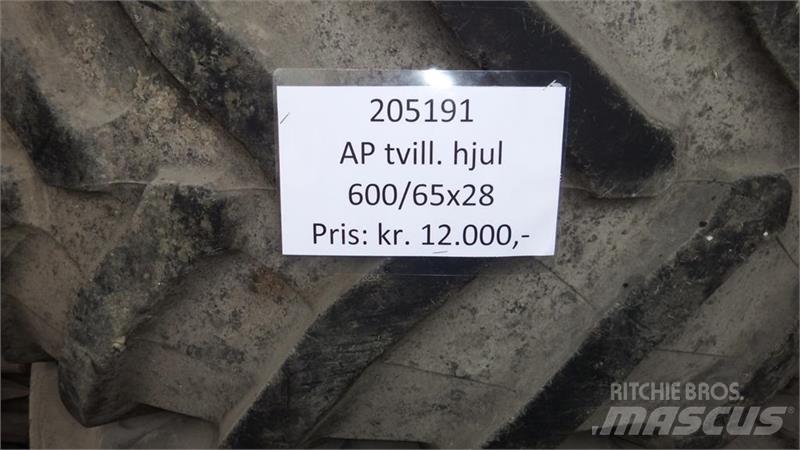 AP 600/65R28 Hjul, Dæk og Fælge