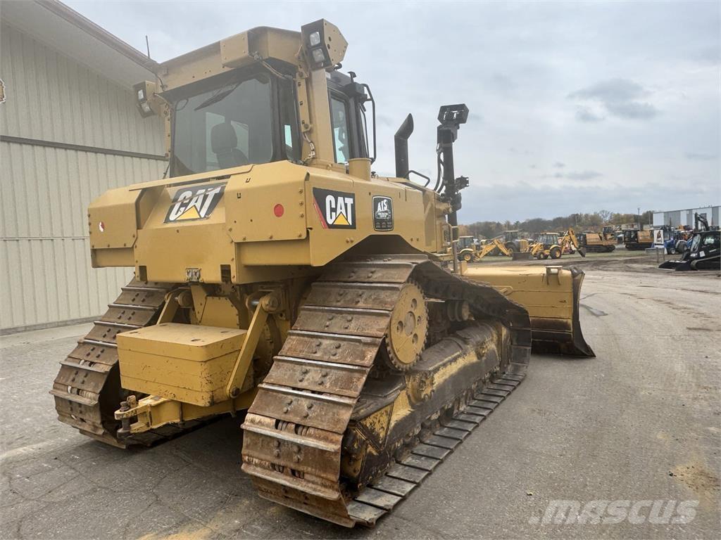 CAT D6T Bulldozer på larvebånd