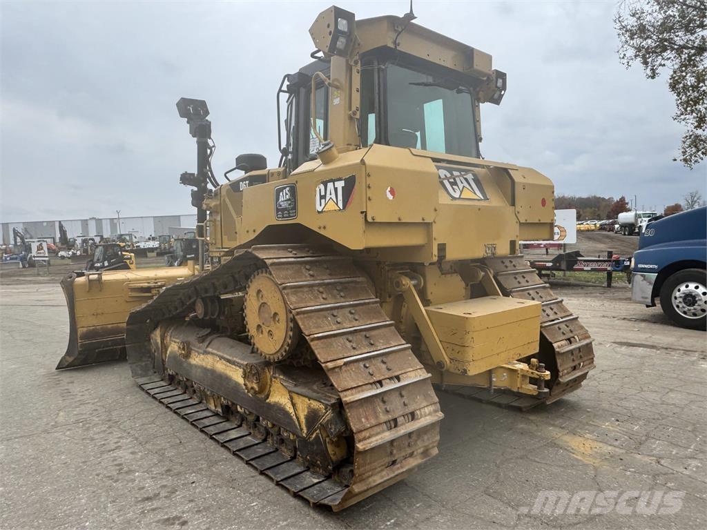 CAT D6T Bulldozer på larvebånd