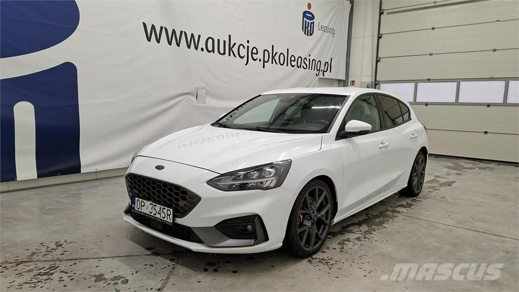 Ford Focus Biler