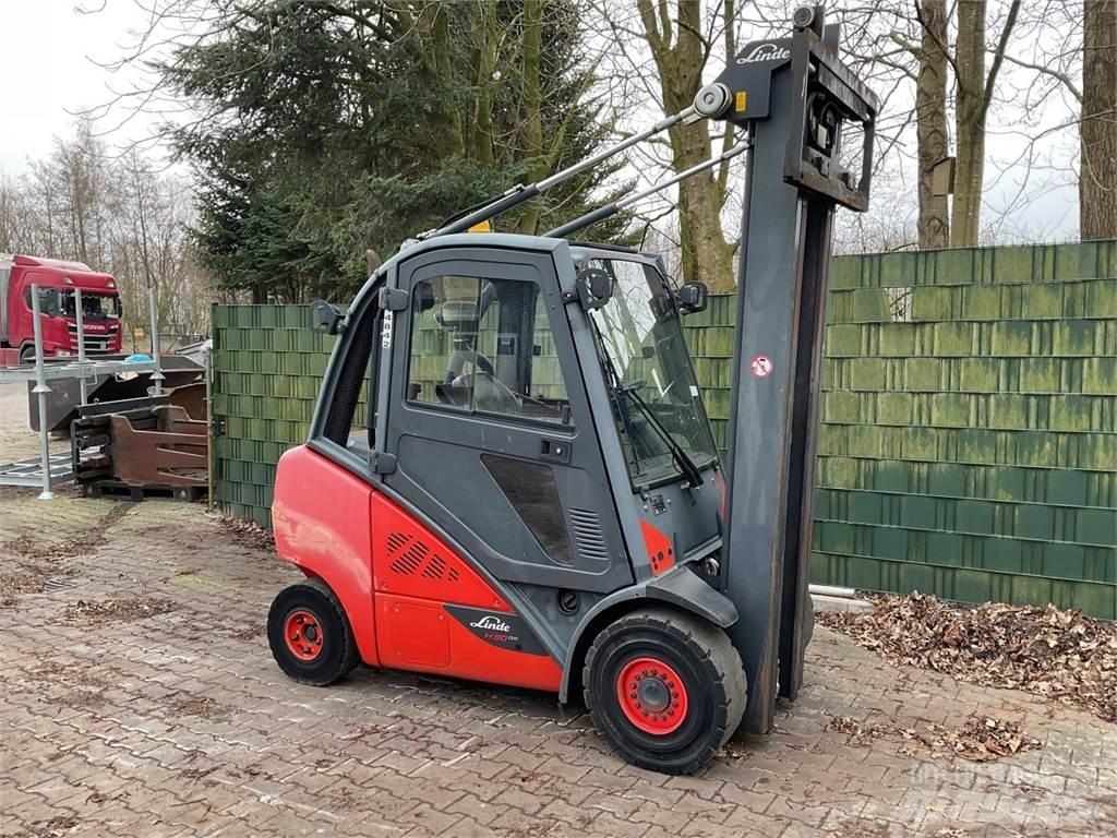 Linde H 30 D 02 EVO Diesel gaffeltrucks