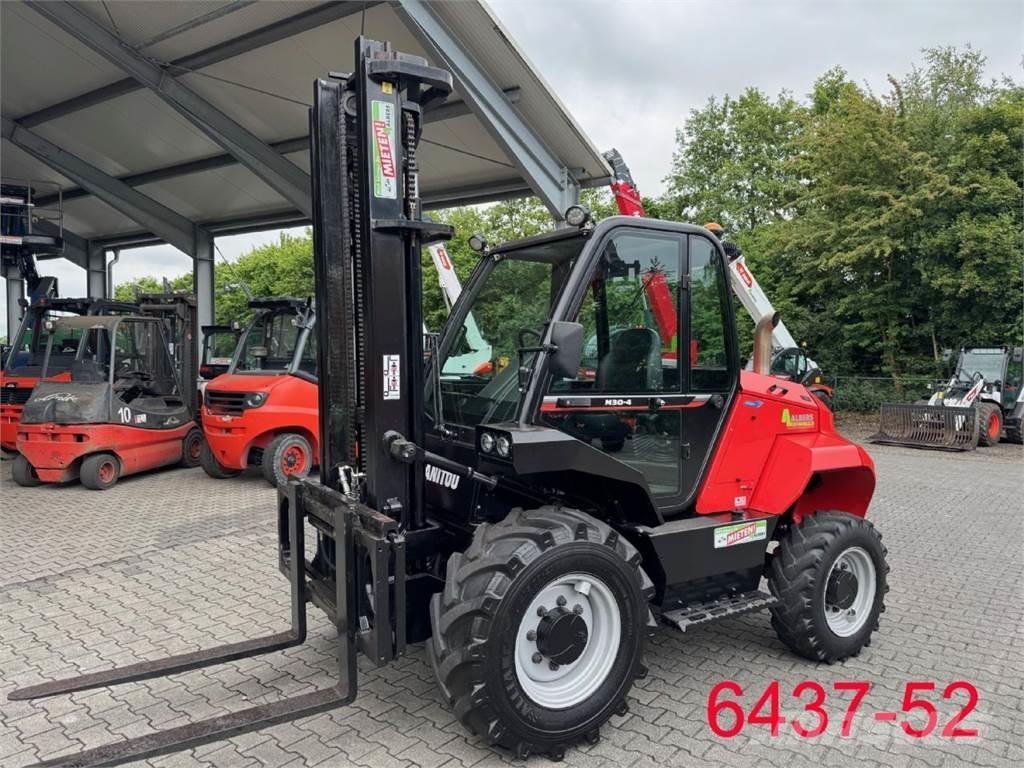 Manitou M 30 - 4 Terrængående gaffeltruck