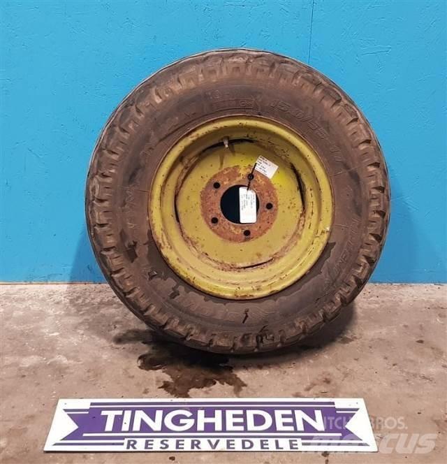  17 15.0/55-17 Hjul, Dæk og Fælge