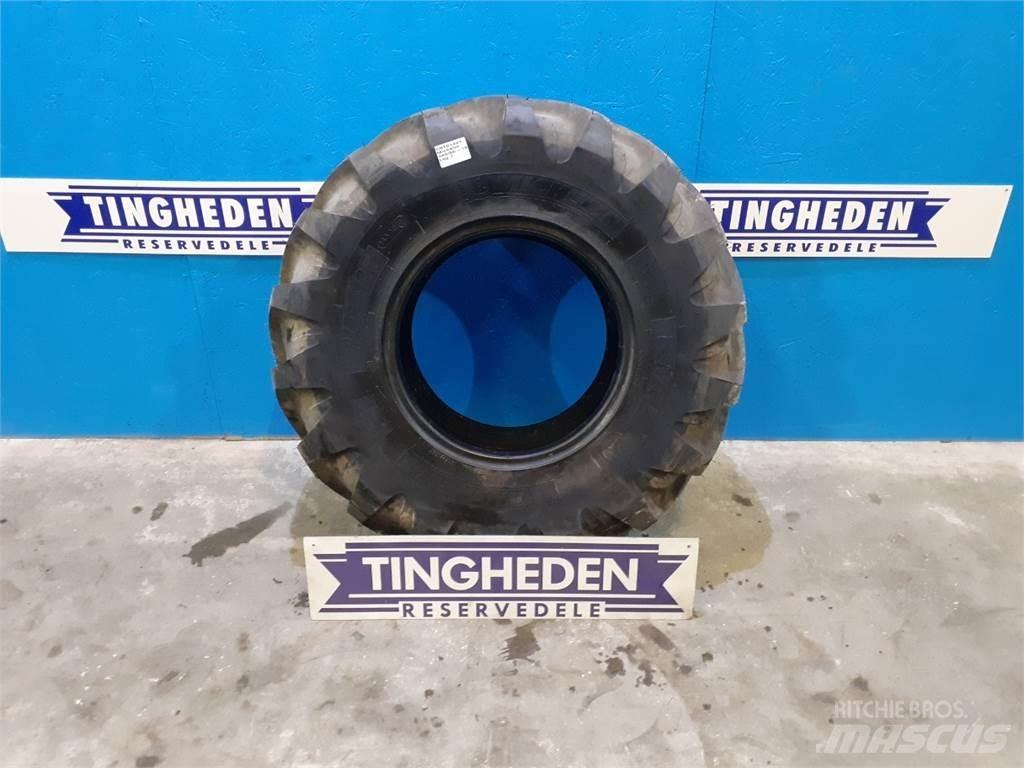  18 340/80R18 Dæk, hjul og fælge