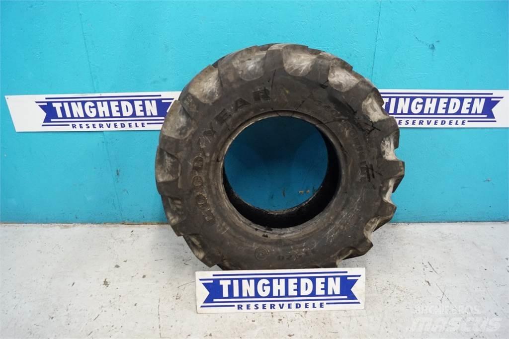  18 340/80R18 Hjul, Dæk og Fælge