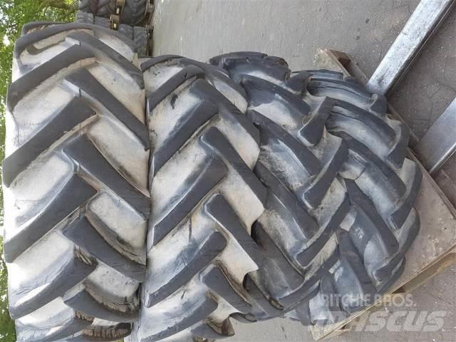  24 15.5/80-24 Hjul, Dæk og Fælge