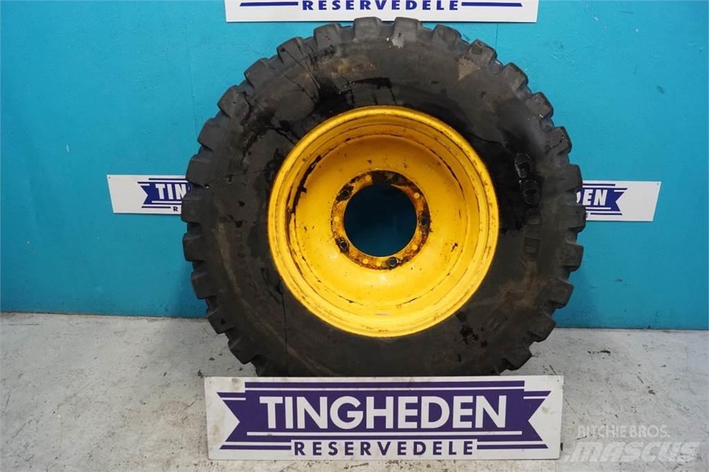  28 440/80R28 Dæk, hjul og fælge