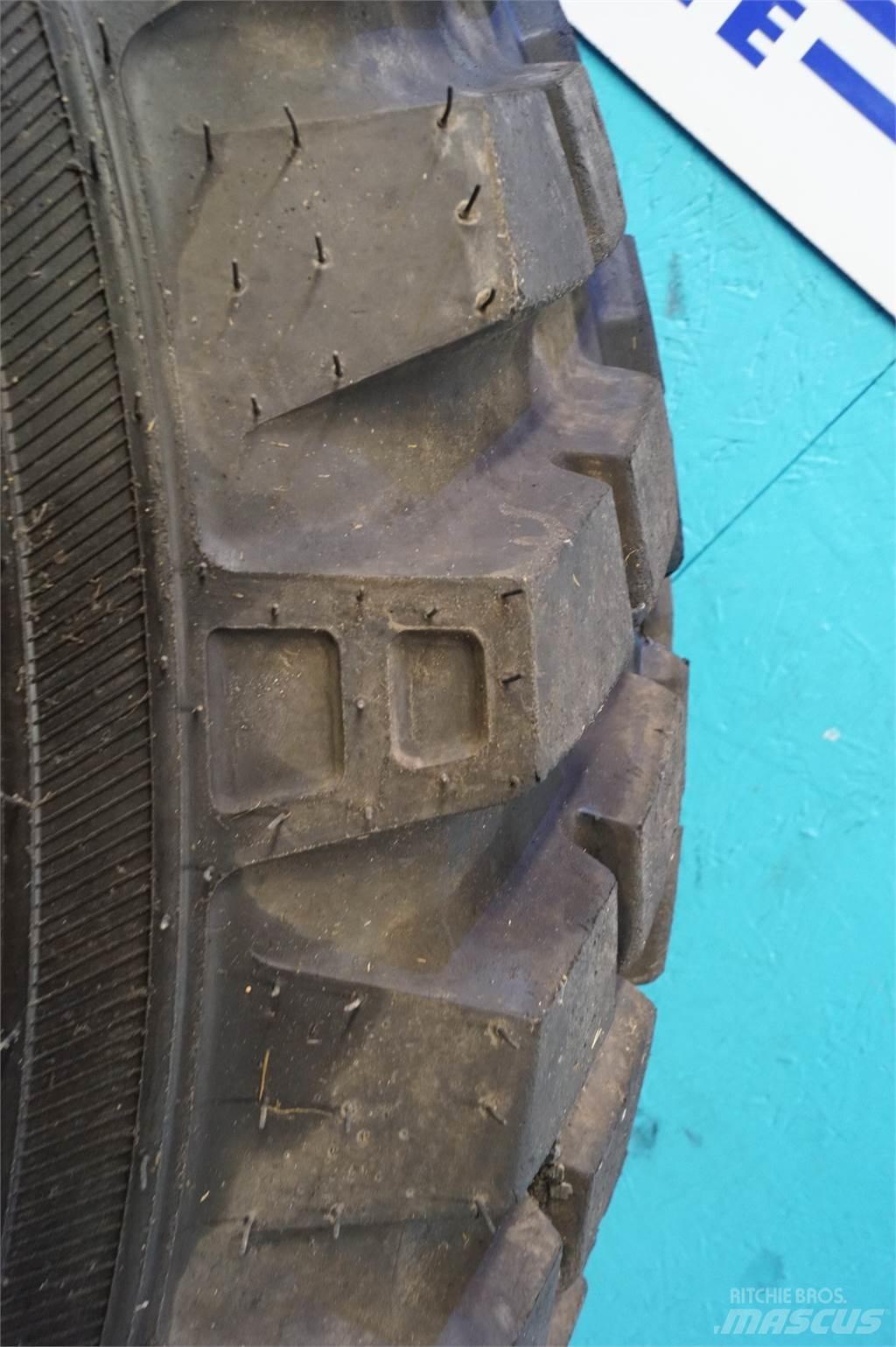  28 440/80R28 Dæk, hjul og fælge