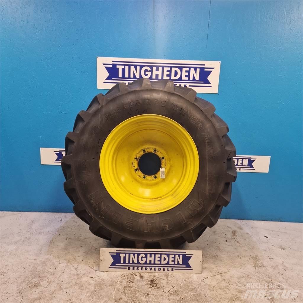  30 540/65 R30 Hjul, Dæk og Fælge