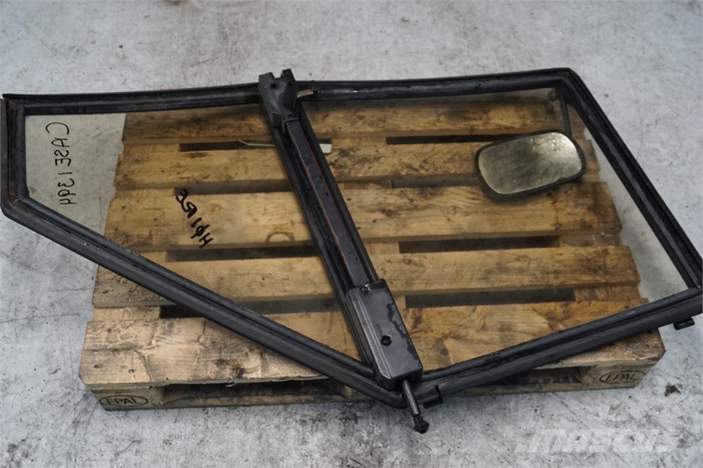 CASE 1394 Kabiner og interiør