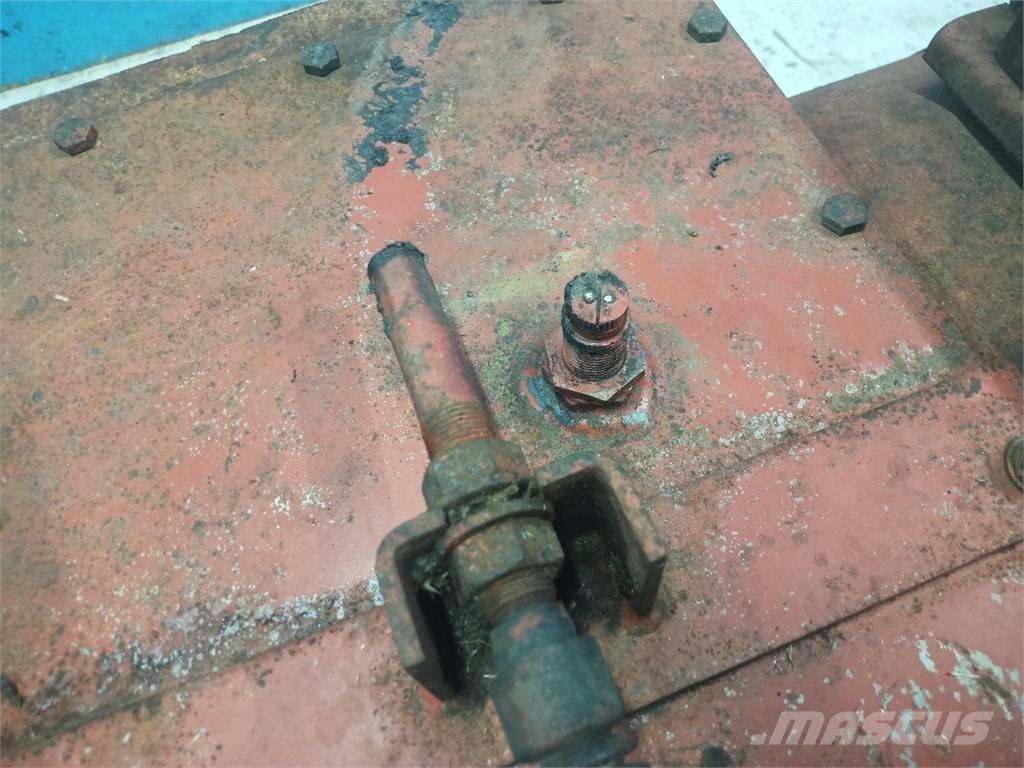 CASE 1680 Gear