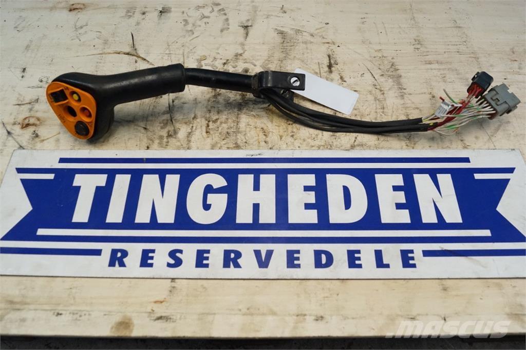 CASE 2388 Elektronik