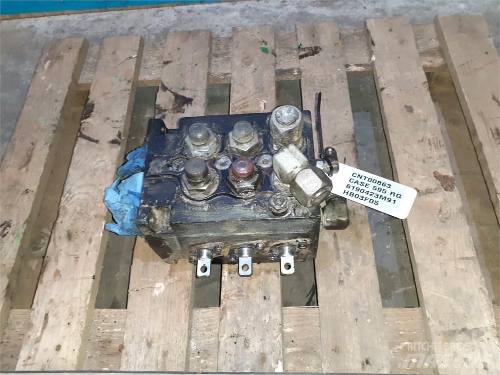 CASE 595 Hydraulik