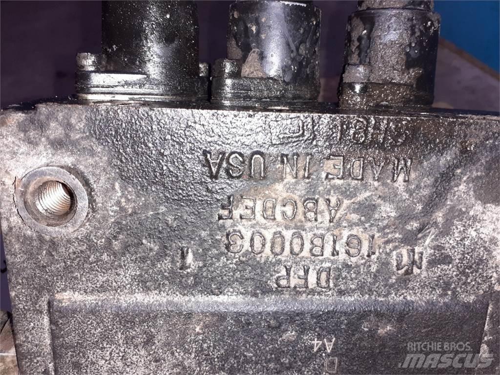 CASE 595 Hydraulik