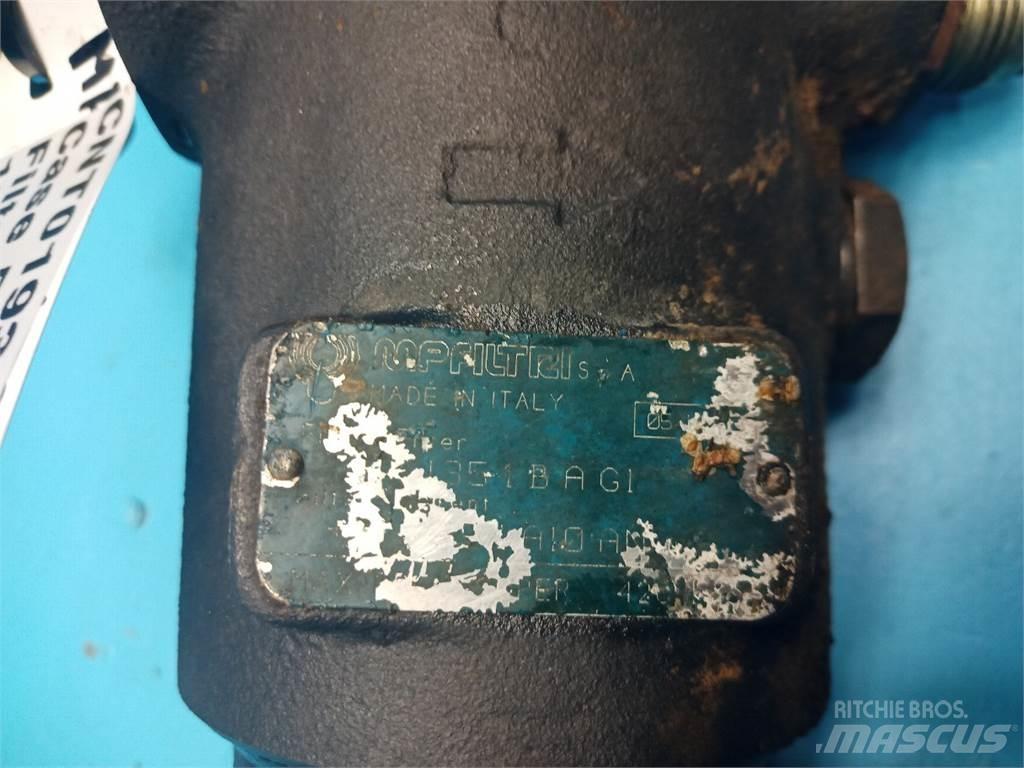 CASE 595 Hydraulik
