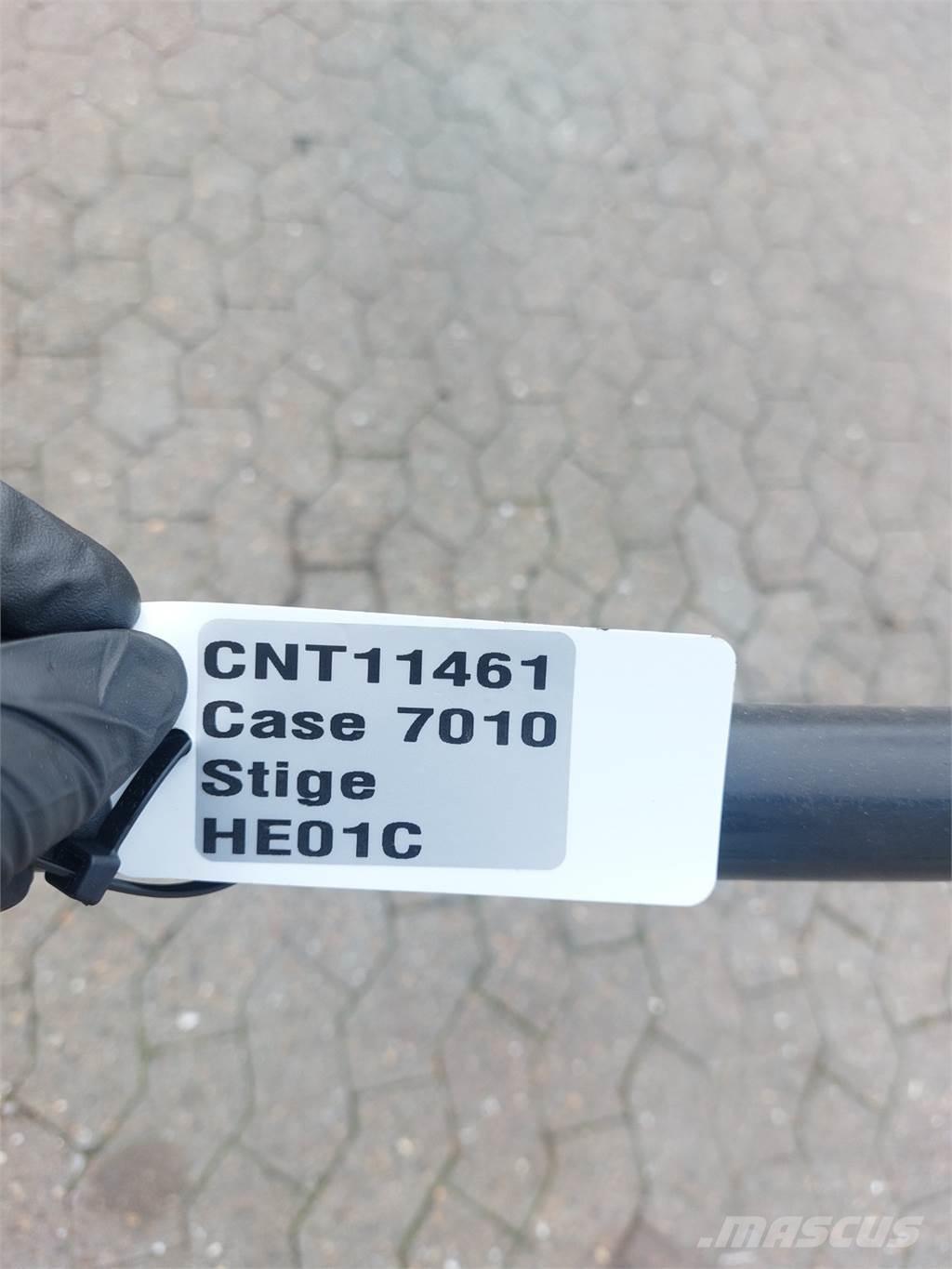 CASE 7010 Kabiner og interiør