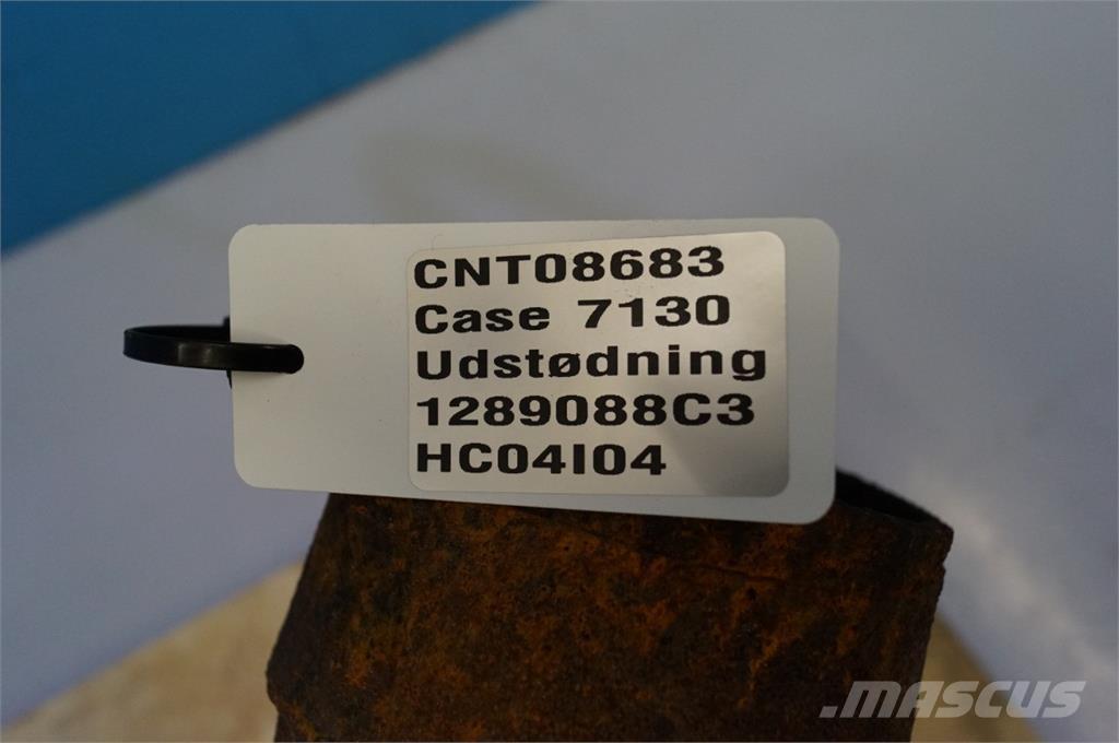 CASE 7130 Motorer
