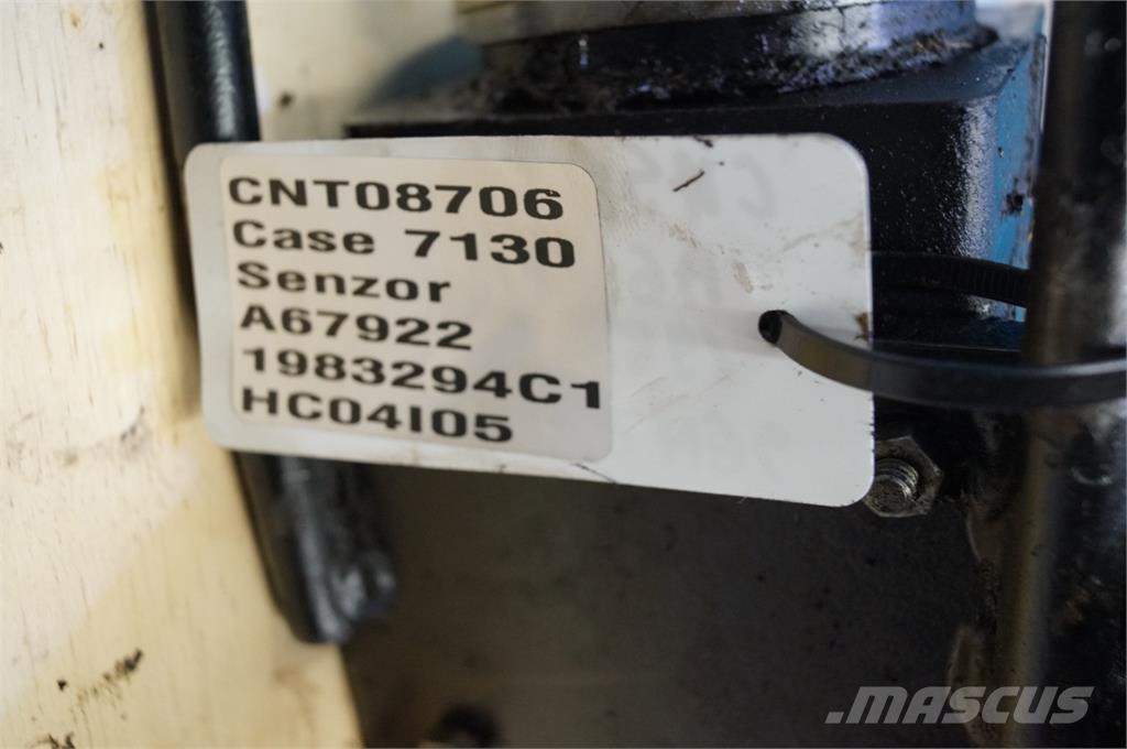 CASE 7130 Elektronik