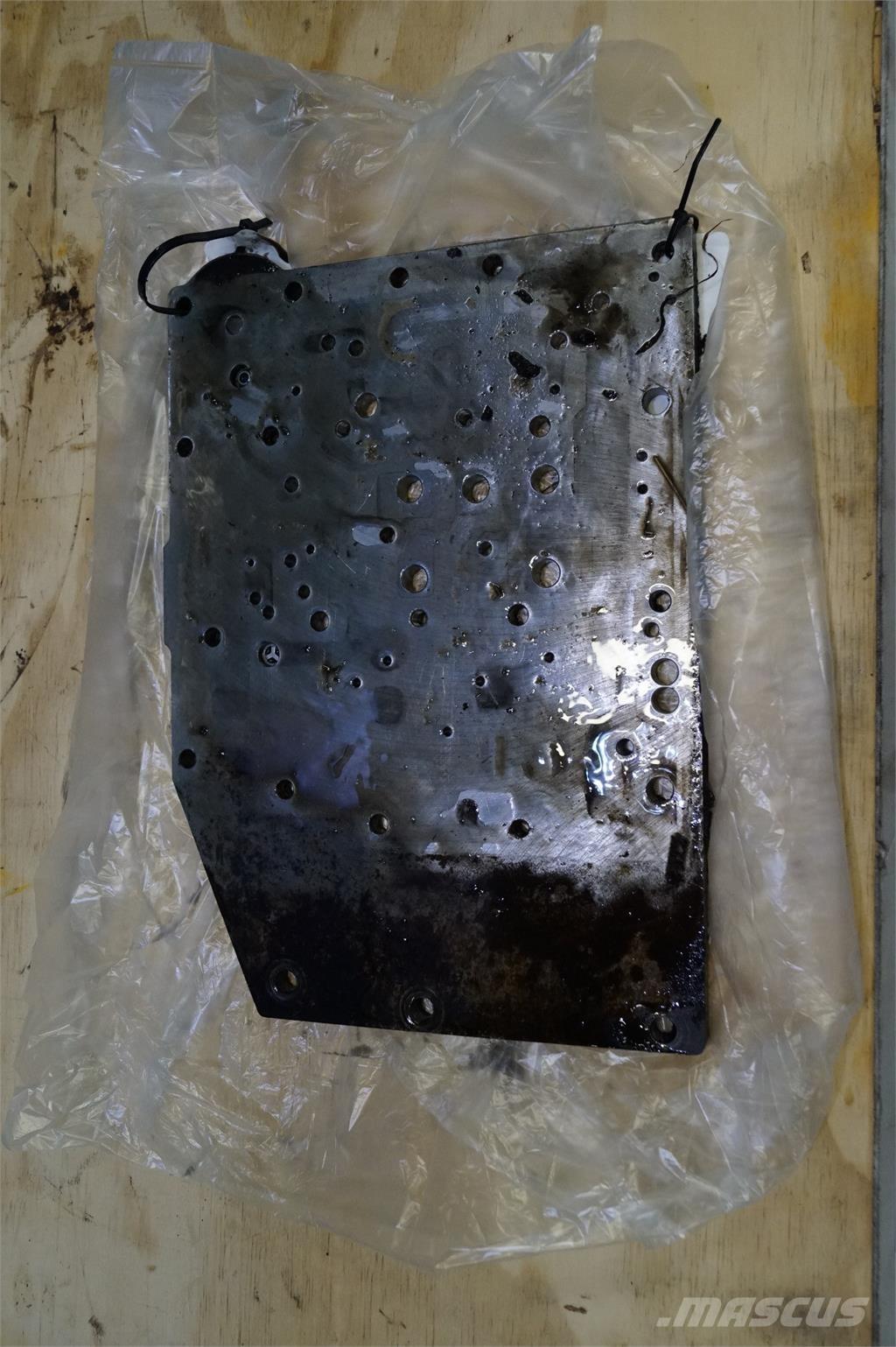 CASE 7130 Gear