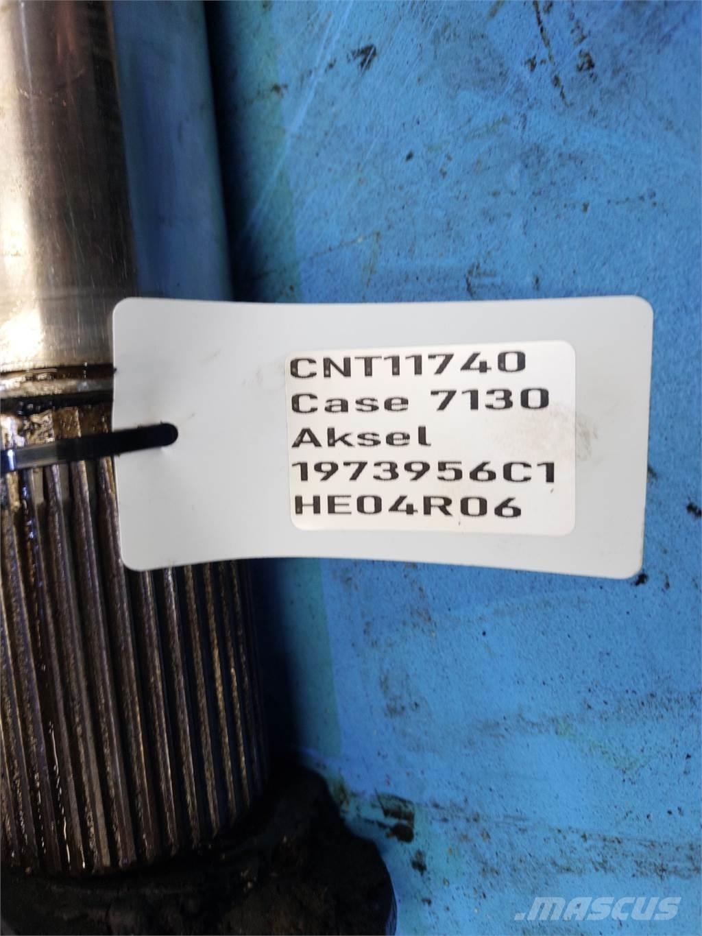 CASE 7130 Gear