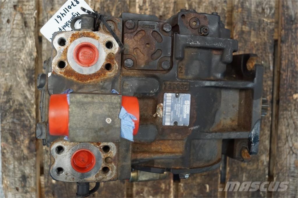 CASE 8010 Hydraulik