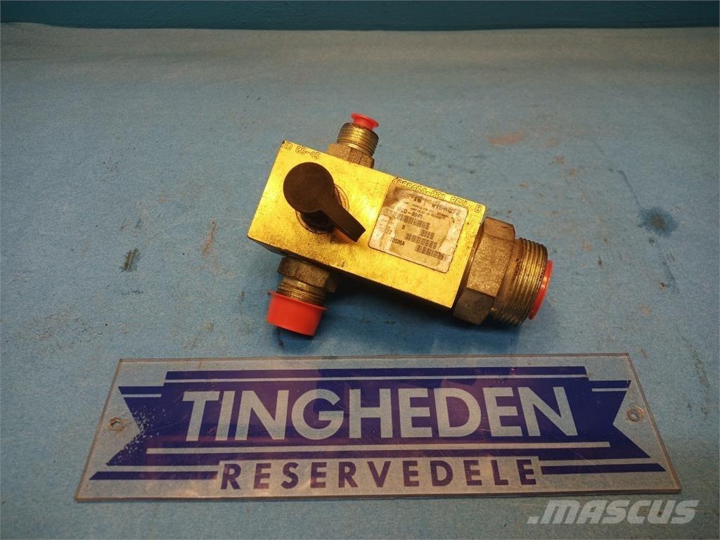 CASE 8010 Hydraulik