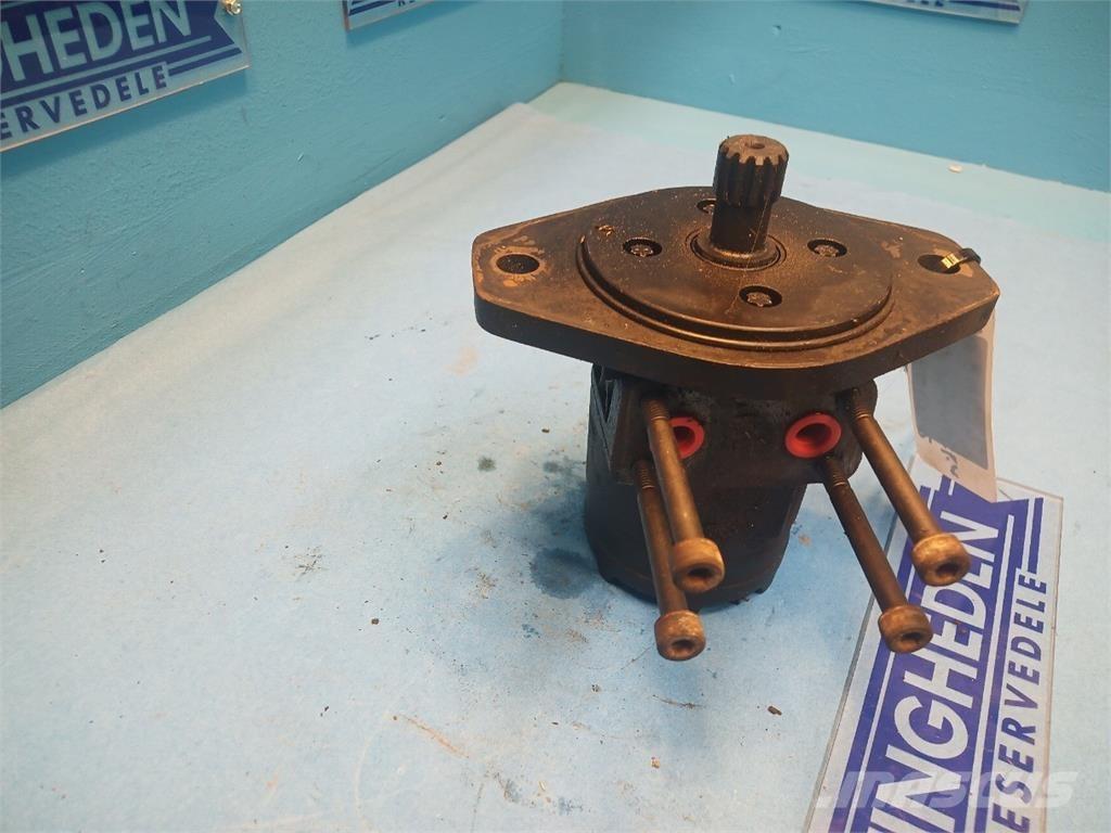 CASE 8010 Hydraulik