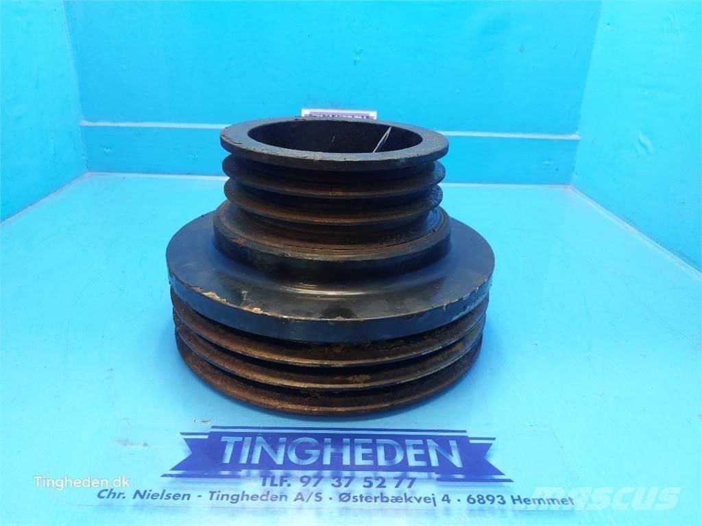 CASE 8010 Landbrug - Andet 