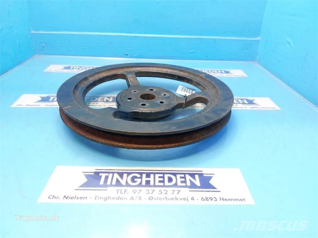 CASE 8010 Landbrug - Andet 