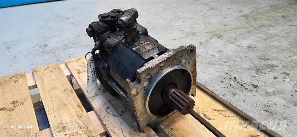 CASE 8010 Hydraulik