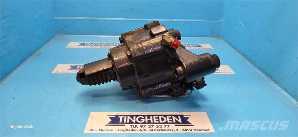 CASE 8010 Gear