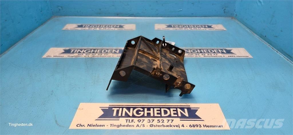 CASE 844XL Kabiner og interiør