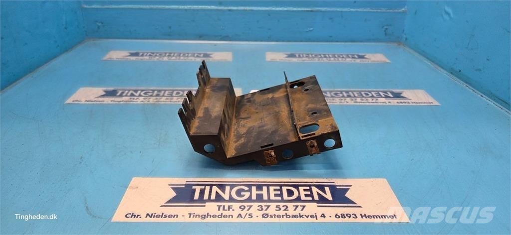 CASE 844XL Kabiner og interiør